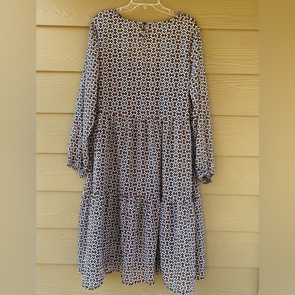 Ellos Women's Plus Black Geometric Print Sheer Overlay Tiered Dress Size 18/20 - Picture 12 of 17